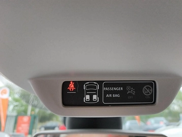 Image véhicule  Renault TWINGO (25)