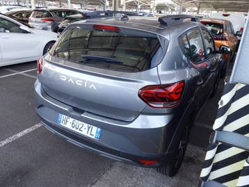 Image véhicule  Dacia SANDERO (1)