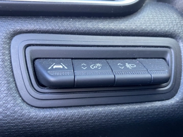 Image véhicule  Renault CLIO (18)