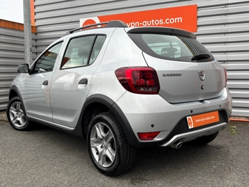 Image véhicule  Dacia SANDERO (1)