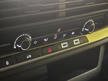 Image véhicule  Peugeot EXPERT (18)