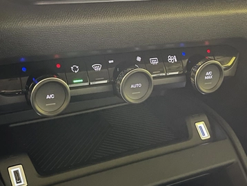 Image véhicule  Citroën C4 (33)