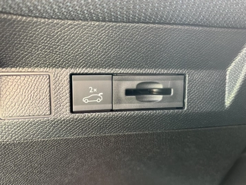 Image véhicule  Citroën C5 AIRCROSS (49)