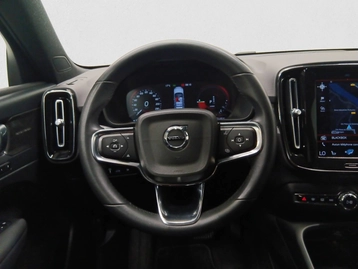 Image véhicule  Volvo XC40 (14)