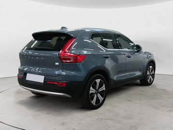 Image véhicule  Volvo XC40 (7)