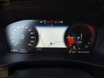 Image véhicule  Volvo XC40 (5)
