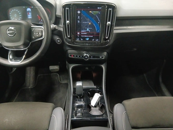 Image véhicule  Volvo XC40 (15)