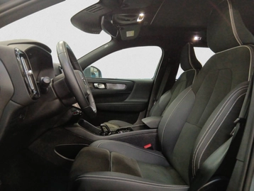 Image véhicule  Volvo XC40 (11)