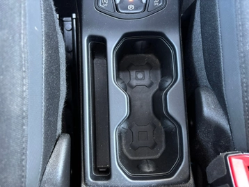 Image véhicule  Jeep RENEGADE (21)