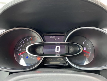 Image véhicule  Renault CLIO (9)