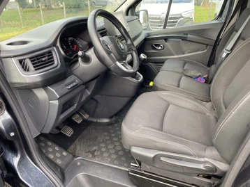 Image véhicule  Renault TRAFIC (2)