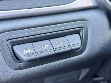 Image véhicule  Renault CAPTUR (12)