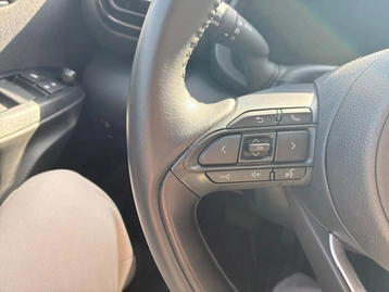 Image véhicule  Toyota YARIS CROSS (22)