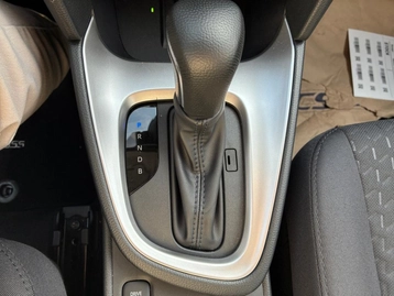 Image véhicule  Toyota YARIS CROSS (33)