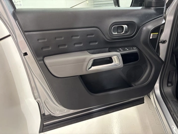 Image véhicule Citroën C5 AIRCROSS (7) Image véhicule Citroën C5 AIRCROSS (7)