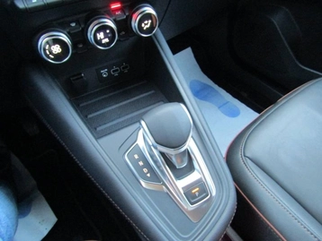 Image véhicule  Renault CAPTUR (5)