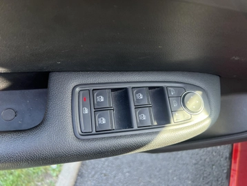 Image véhicule  Renault ARKANA (19)