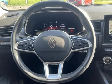 Image véhicule  Renault ARKANA (23)