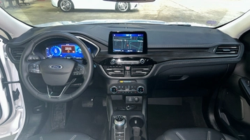 Image véhicule  Ford KUGA (16)