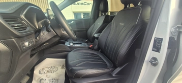 Image véhicule  Ford KUGA (7)