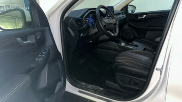 Image véhicule  Ford KUGA (10)