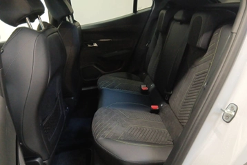 Image véhicule  Peugeot 2008 (9)