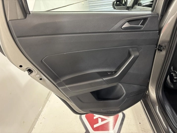 Image véhicule  Volkswagen POLO (19)