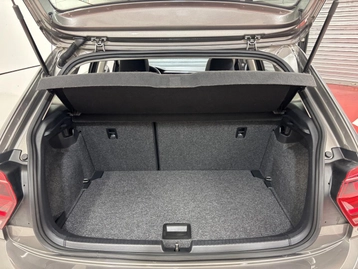 Image véhicule  Volkswagen POLO (30)