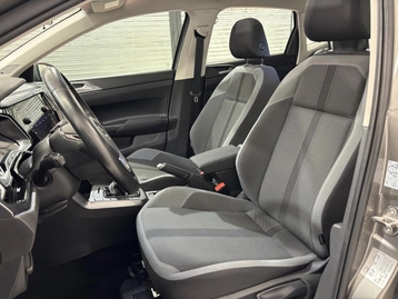 Image véhicule  Volkswagen POLO (9)