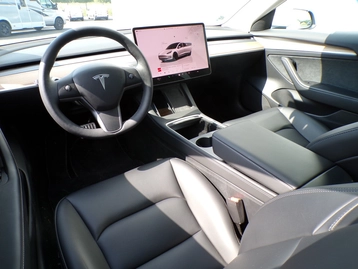 Image véhicule  Tesla MODEL 3 (13)