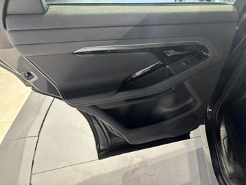 Image véhicule  Land Rover EVOQUE (26)