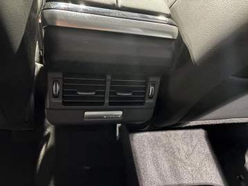 Image véhicule  Land Rover EVOQUE (30)