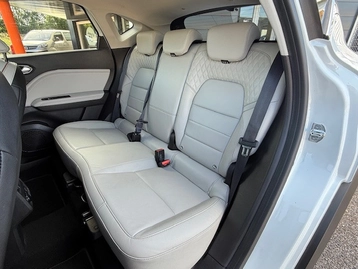 Image véhicule  Renault CAPTUR (11)