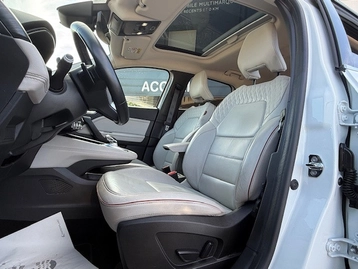 Image véhicule  Renault CAPTUR (10)