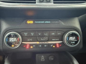 Image véhicule  Ford KUGA (16)