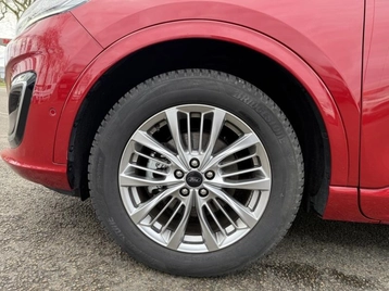 Image véhicule  Ford KUGA (18)