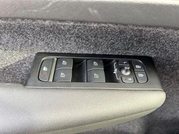 Image véhicule  Volvo XC40 (30)
