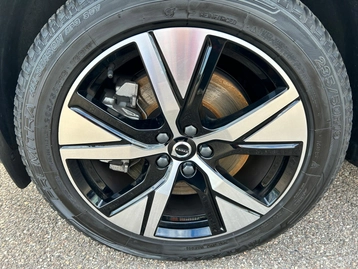 Image véhicule  Volvo XC40 (27)
