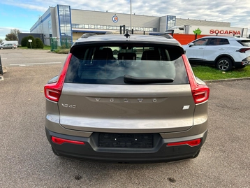 Image véhicule  Volvo XC40 (1)