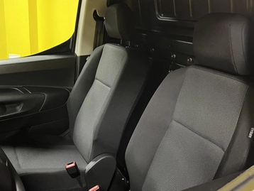 Image véhicule  Citroën BERLINGO (30)