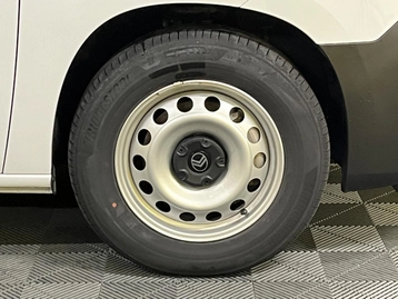 Image véhicule  Citroën BERLINGO (16)