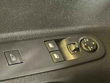 Image véhicule  Citroën BERLINGO (19)