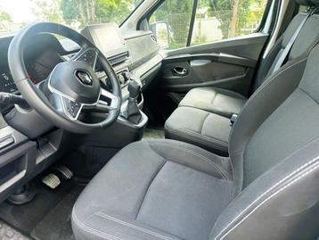 Image véhicule  Renault TRAFIC (1)