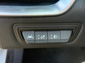 Image véhicule  Renault CLIO V (9)