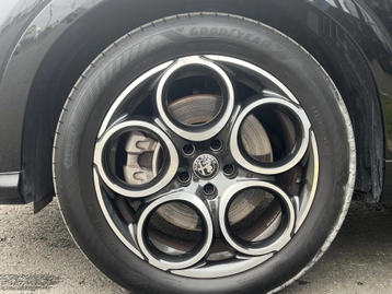 Image véhicule  Alfa Romeo TONALE (10)