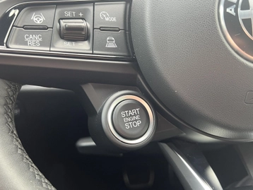 Image véhicule  Alfa Romeo TONALE (29)