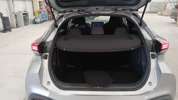 Image véhicule  Toyota C-HR (16)