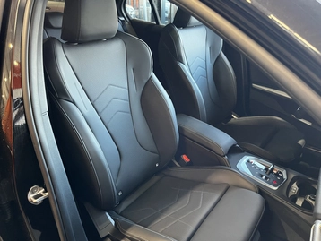 Image véhicule  BMW SÉRIE 1 (11)