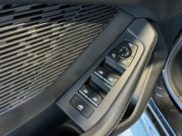 Image véhicule  BMW SÉRIE 1 (14)