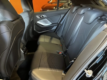 Image véhicule  BMW SÉRIE 1 (7)